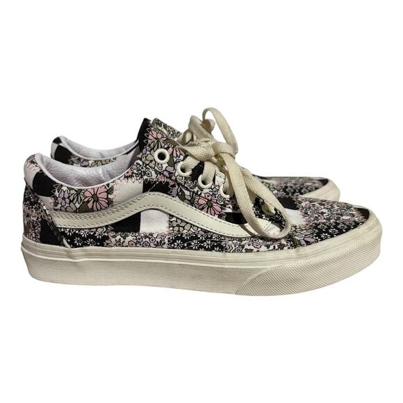 Vans Shoes - Vans Old Skool Floral Patchwork Sneakers Women's 6.5 Black Pink White Retro Skt